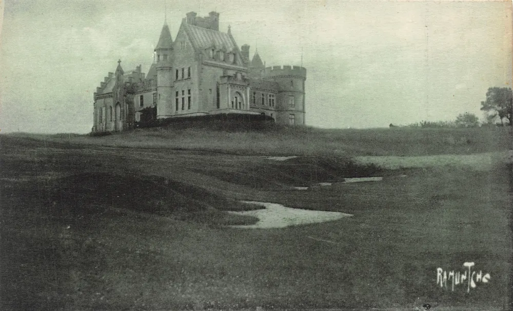 Hendaye — Ansicht des Golfplatzes und Schlosses Arrogory — Éditions Artistiques Raymond Bergevin - Vorderseite