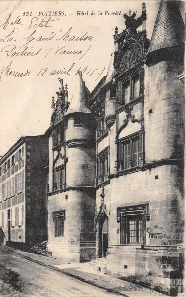 Poitiers — Hotel de la Prevoté — Verlag N. (Nr. 131) - Vorderseite