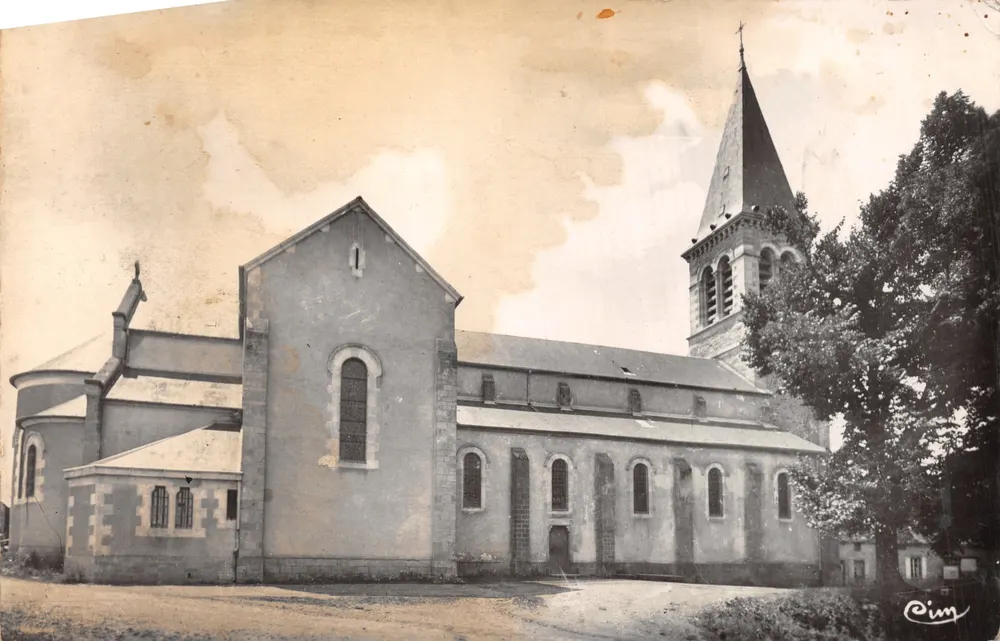 St-Honoré-les-Bains — Die Kirche — Photo Combier Macon - Vorderseite
