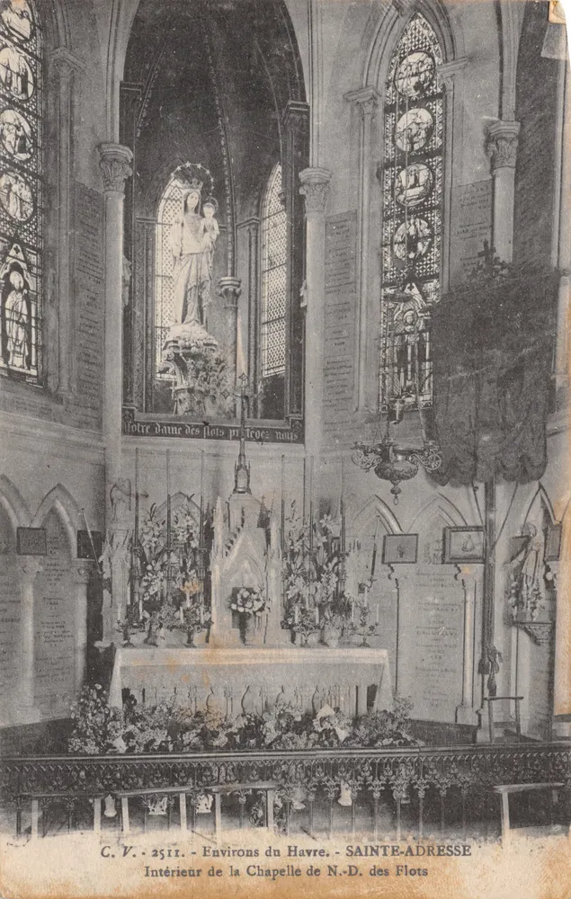 Innenansicht der Kapelle Notre-Dame-des-Flots — Sainte-Adresse — C.V. 2511 - Vorderseite