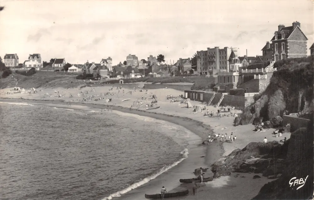 Der Strand von Val — ROTHENEF (Ille-et-Vilaine) — Verlag GABY - Vorderseite