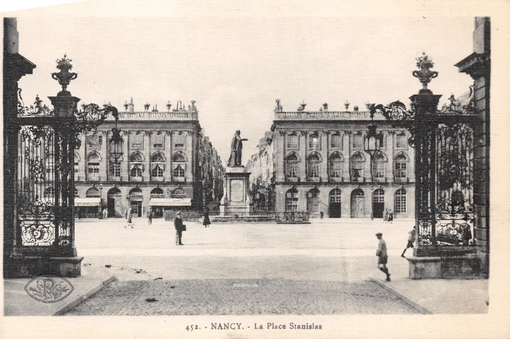 Nancy — A Place Stanislas — editor V. Reeder, n.º 452 - Frente