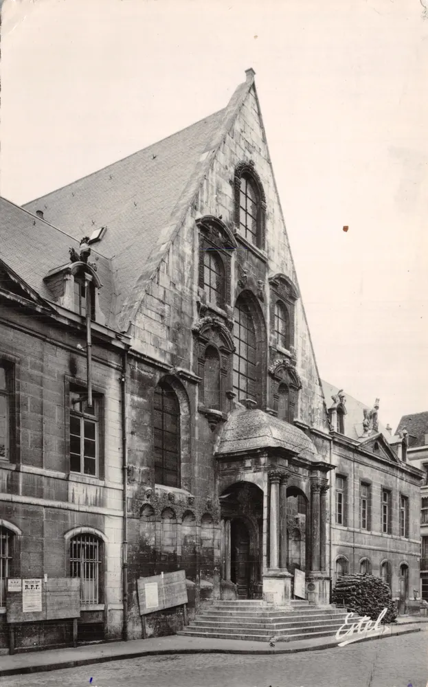 Palácio de Justiça — fachada principal — Étale, editor - Frente
