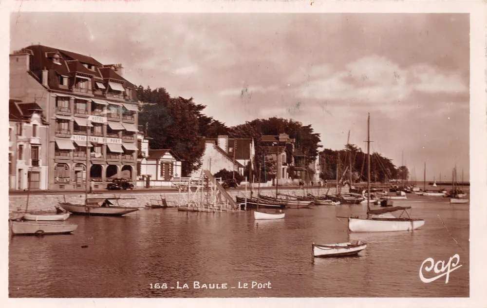 La Baule — Der Hafen — Hotel du Port, Verlag Cap, Nr. 168 - Vorderseite