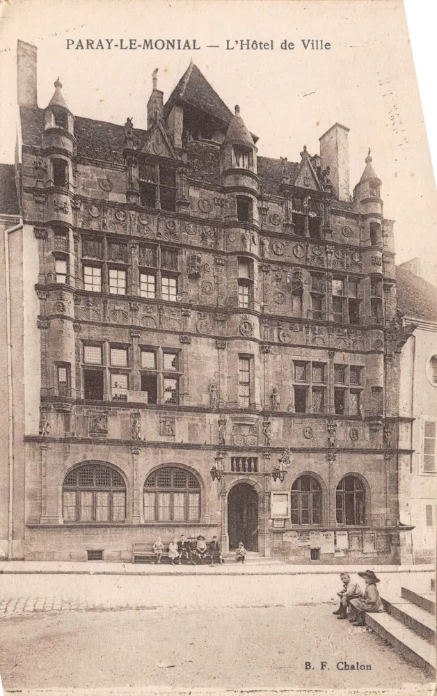 Paray-le-Monial — Ansicht des Rathauses — B. F. Chalon - Vorderseite