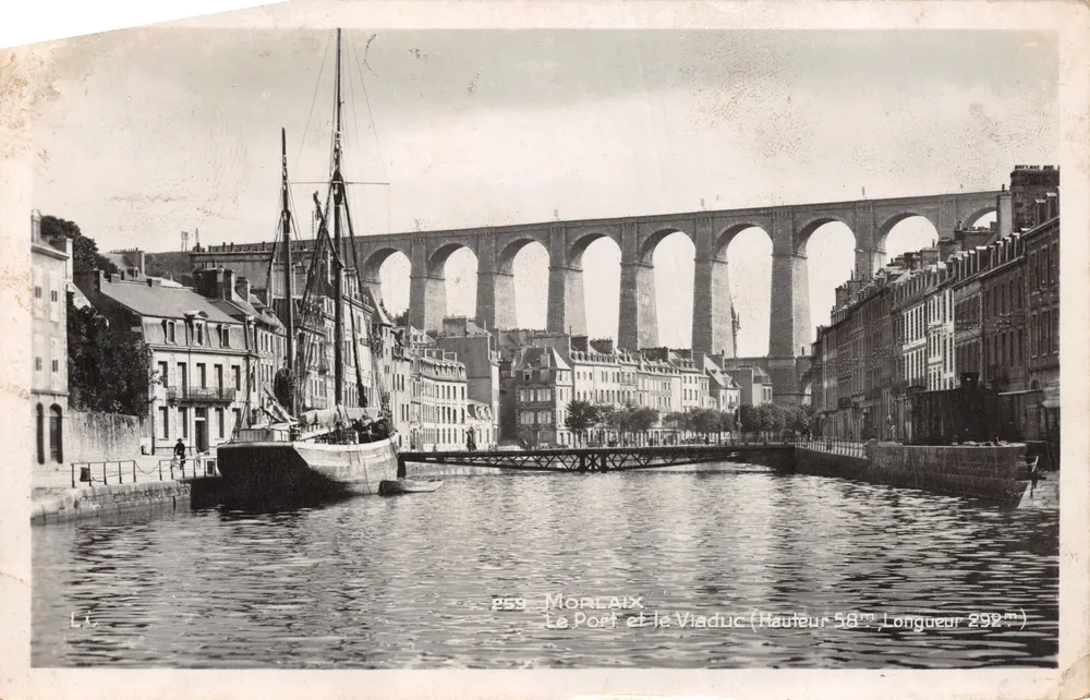 Morlaix — Le Port et le Viaduc (Hauteur 58' - 앞면