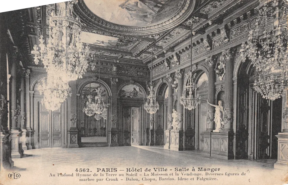 Paris — Rathaus — Speisesaal — Decke und Skulpturen - Vorderseite