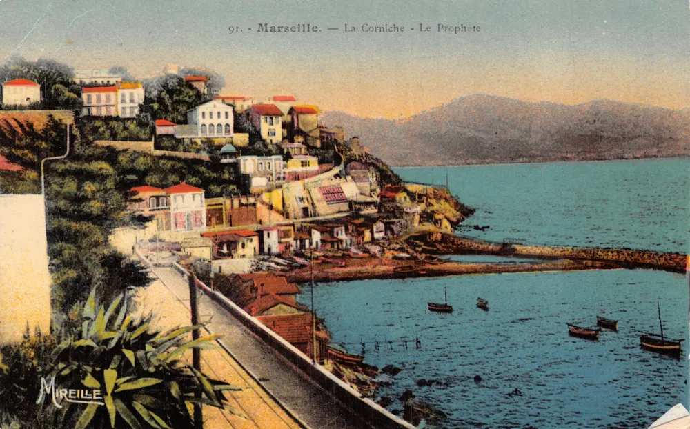 Marseille — La Corniche — Le Prophète — Mireille - आगे
