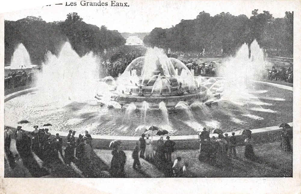 Die Großen Wasser — Monumentale Fontäne im Park — Verlag nicht sichtbar - Vorderseite