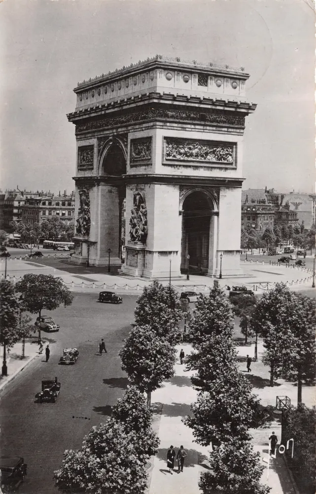 Paris — Arc de Triomphe — Editions d'Art Française, n° B.100 - Vorderseite