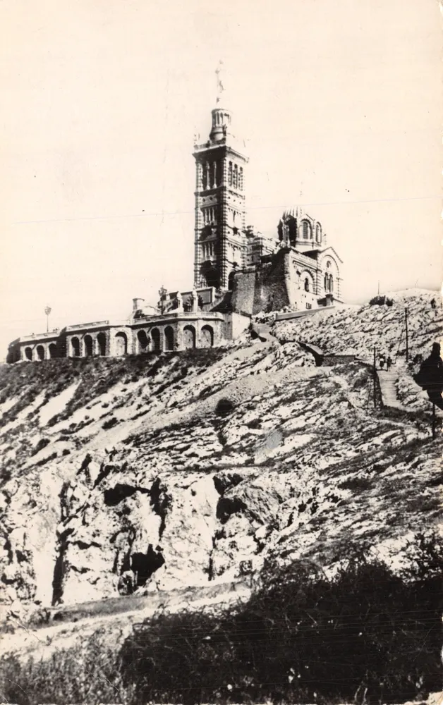 Notre-Dame-de-la-Garde — Verleger I.F.S. ÉDITIONS MARSEILLE, Nr. 1029 - Vorderseite