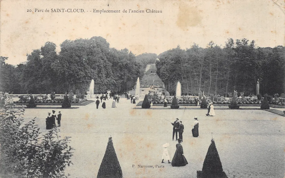 Park von Saint-Cloud. - Lage des ehemaligen Schlosses - P. Marrouse, Paris - Vorderseite