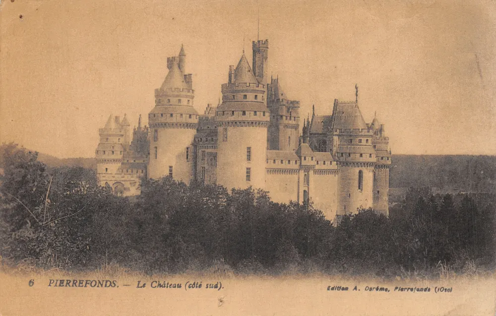 Pierrefonds — The Castle (south side) — Edition A. Darôme, Pierrefonds (Oise) - Front