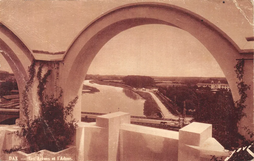 DAX — Les Arènes et l'Adour — Héliogravure de Luxe - Recto