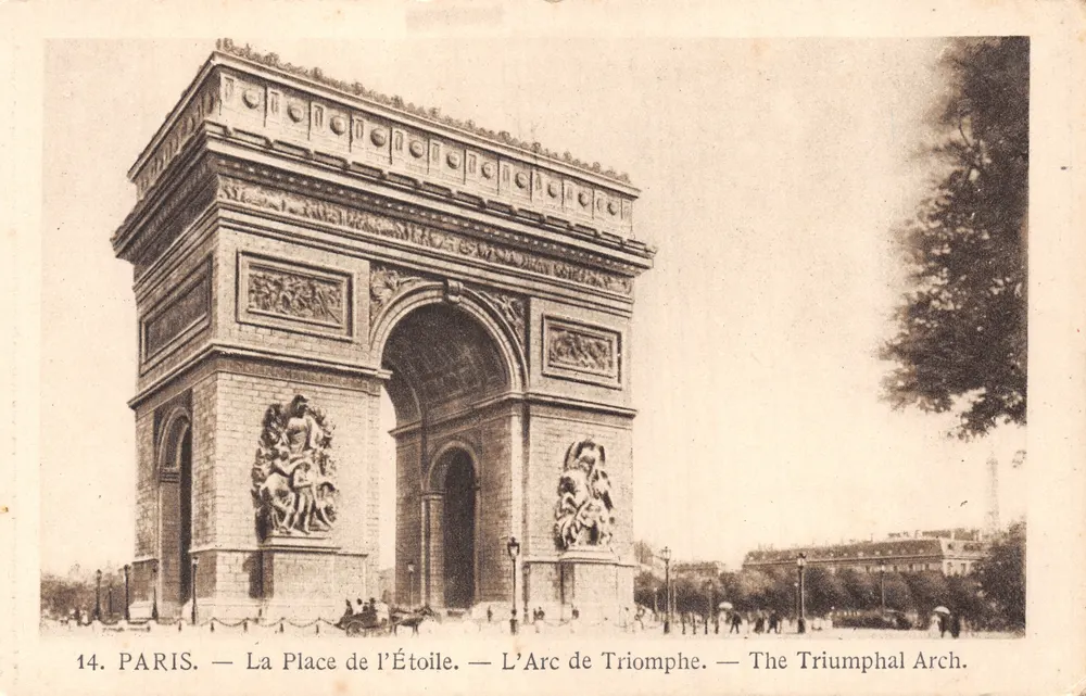 Paris — O Arco do Triunfo — editor não visível, n.º 14 - Frente
