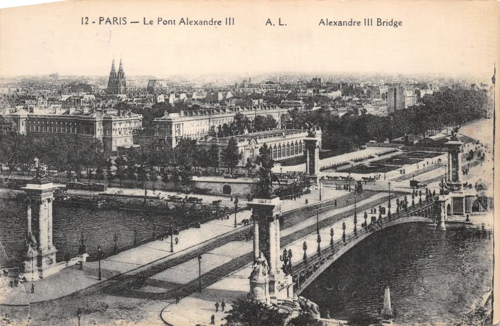 PARIS — O Ponte Alexandre III — A.L. Alexandre III Bridge - Frente