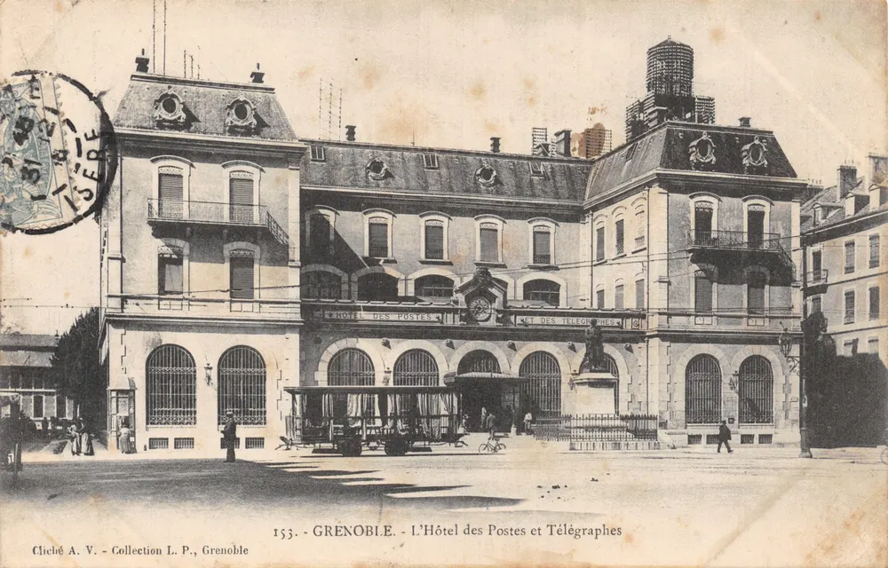 Grenoble — Das Post- und Telegraphenamt — Cliché A. V., Sammlung L. P., Grenoble - Vorderseite