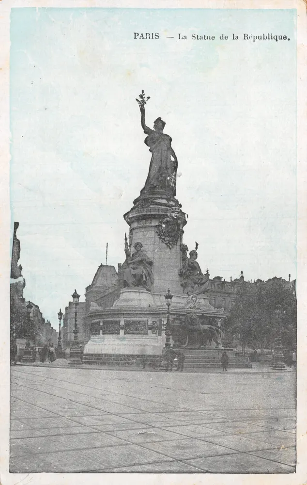 PARIS — Die Statue der Republik. — Verleger: Paris, Nr. 107 (gedruckt unten rechts) - Vorderseite