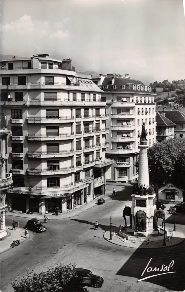 Chambery — Boulevard de la Colonne und Fontaine des 4 sans cul — Jansol - Vorderseite