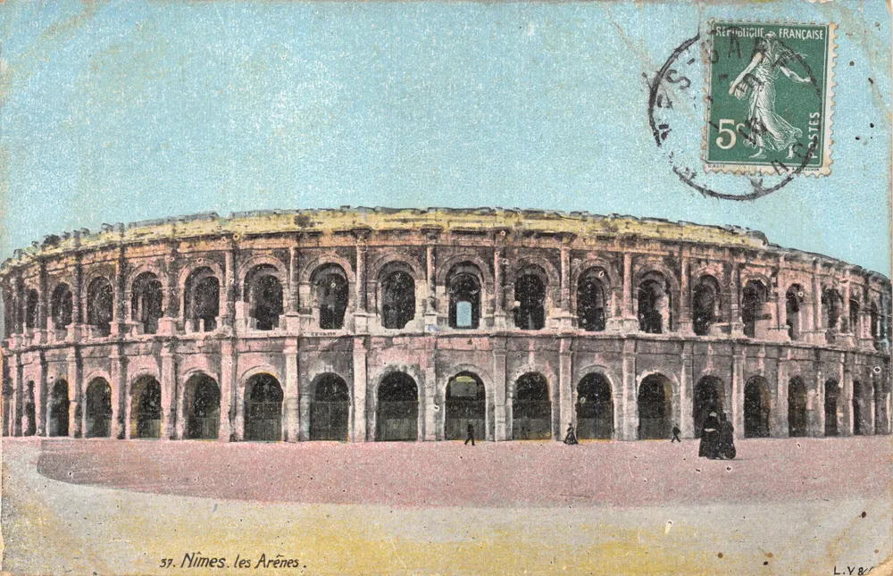 Nîmes. Die Arenen — antikes Amphitheater — Verlag L.Y.B - Vorderseite