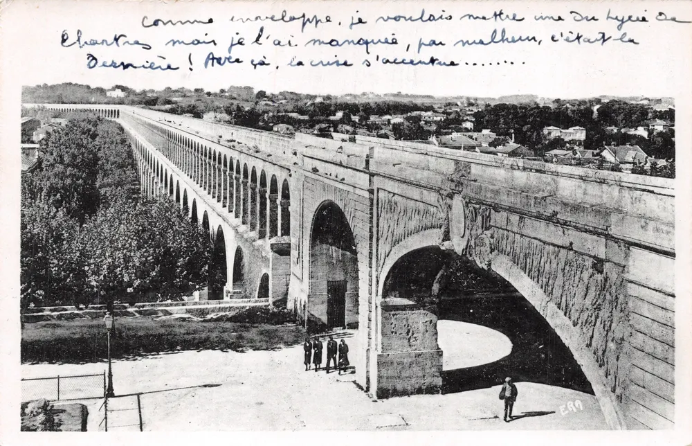 Viadukt von Écharnac — Panoramablick mit Besuchern — Verleger: E.A. (Nr. 69) - Vorderseite