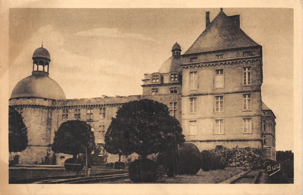 Hautefert (Dordogne) — Ansicht des Schlosses vom Park — Édition d'Art Guionie, Buchhändler - Brive - Vorderseite