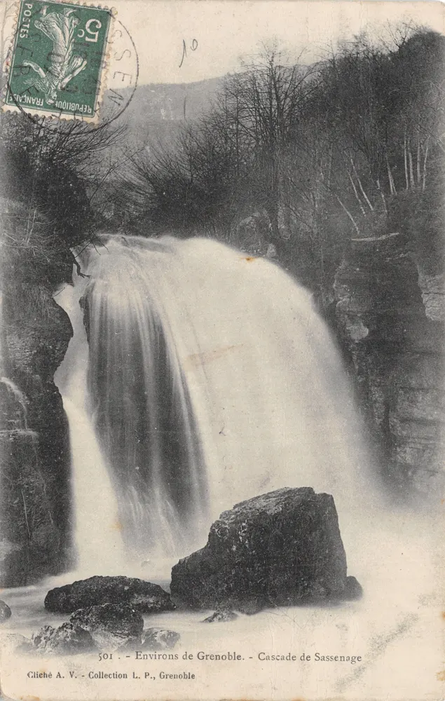 Umgebung von Grenoble — Wasserfall von Sassenage — Cliché A. V. — Sammlung L. P., Grenoble - Vorderseite