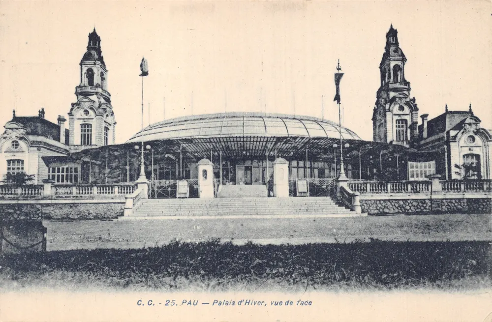 Pau — Palais d'Hiver, vue de face — éditeur Carrache, n° 25 - Recto