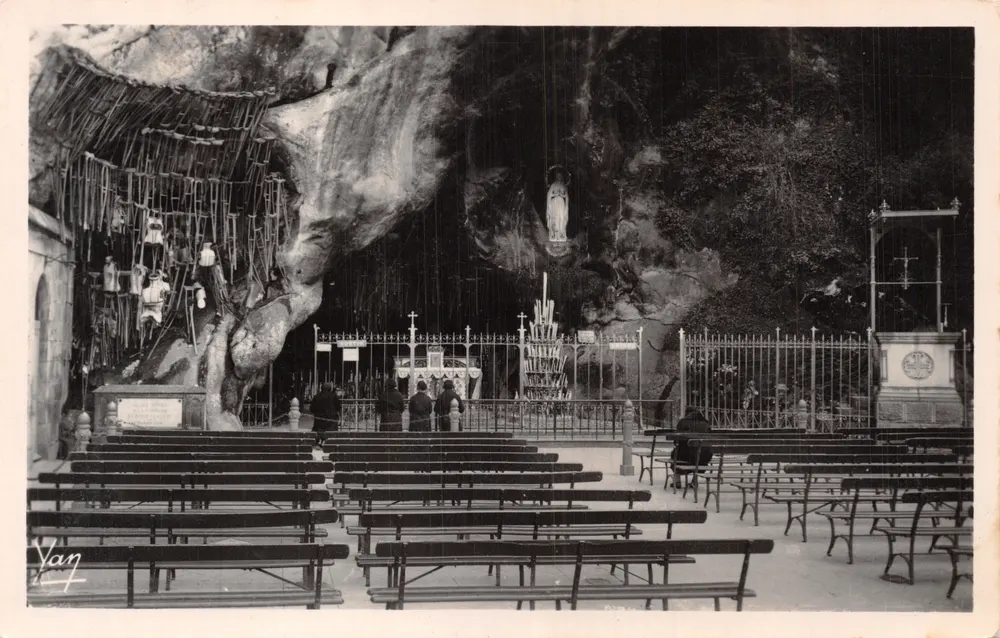 Lourdes — Die Wundergrotte — Antike Ansichtskarte Photo Edition n°46 - Vorderseite