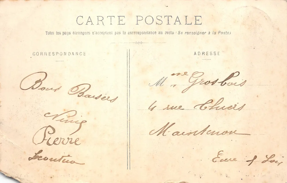 Langres — Fontäne des Rathauses — C. Mardin, Langres - Rückseite
