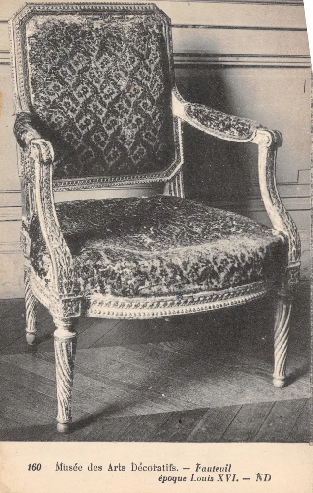 Fauteuil Louis XVI — Musée des Arts Décoratifs - Recto