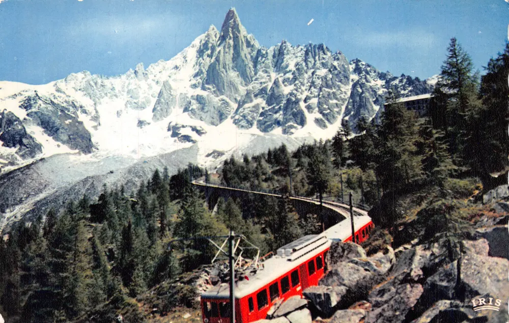 Chamonix - Mont Blanc — Die Montenversbahn und die Aiguille du Dru — Verleger IRIS - Vorderseite