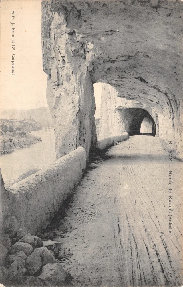 Rouoms — Route de Rouoms (Ardèche) — Verlag J. Brun et C°, Carpentras - Vorderseite