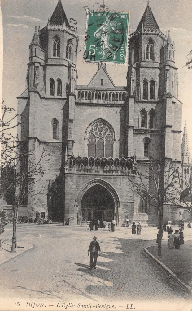 Dijon — Ansicht der Kirche Sainte-Bénigne — LL. Verlag LL. Nr. 15 - Vorderseite
