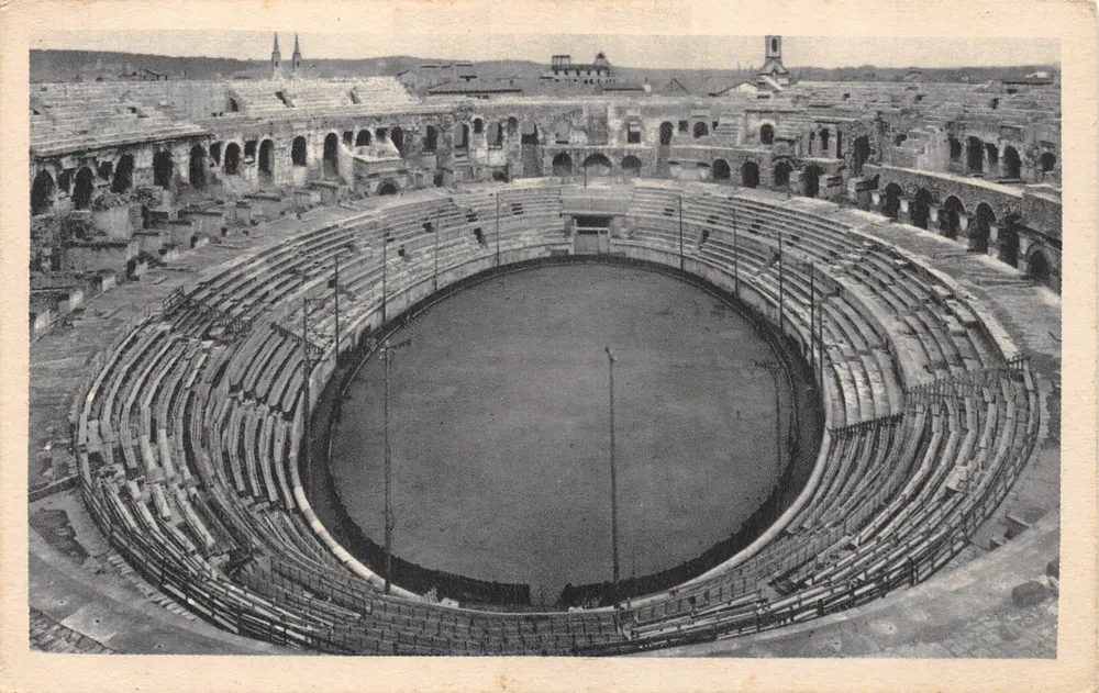 Nîmes (Gard) — Interior das Arênes — Edição Beaulieu - Frente