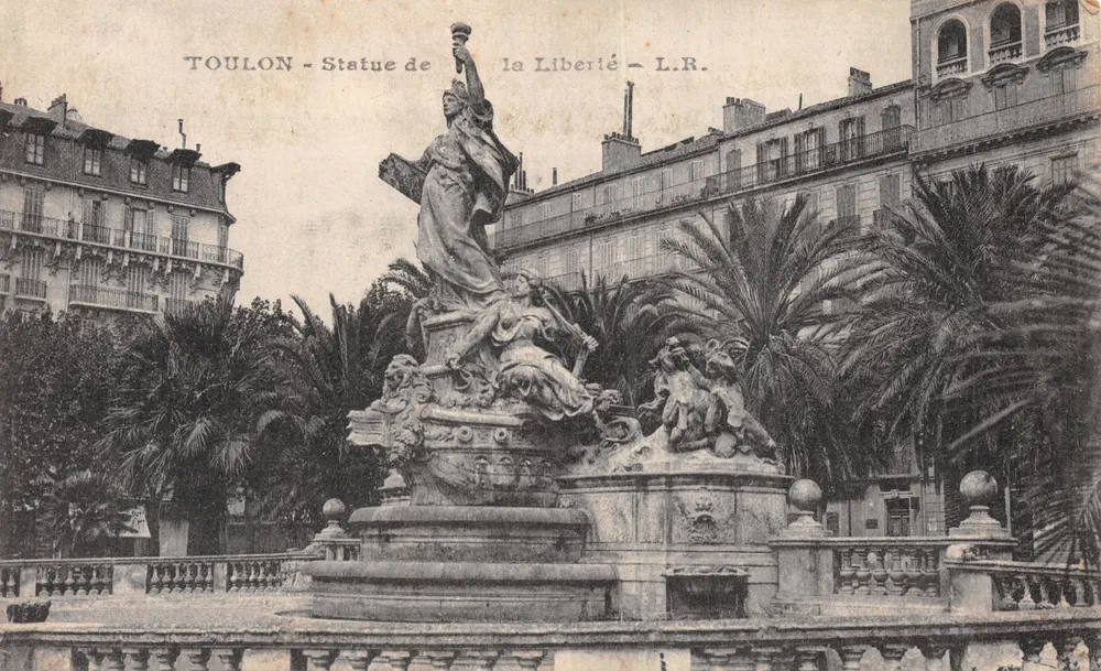 Toulon - Estátua da Liberdade — L.R - Frente