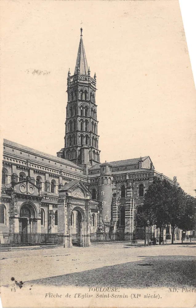Toulouse — Pfeil der Kirche Saint-Sernin (11. Jahrhundert) — ND. Foto - Vorderseite