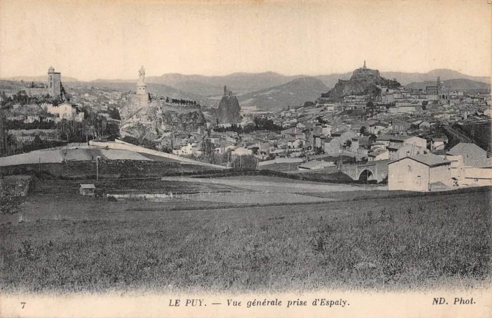 Le Puy — Vue générale prise d'Espaly — ND. Phot - Recto