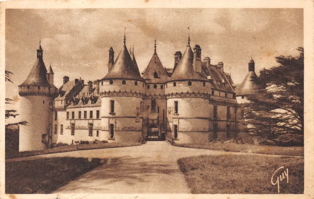 Chaumont-sur-Loire — Façade sur le parc — Éditions d'Art « GUY » - Recto