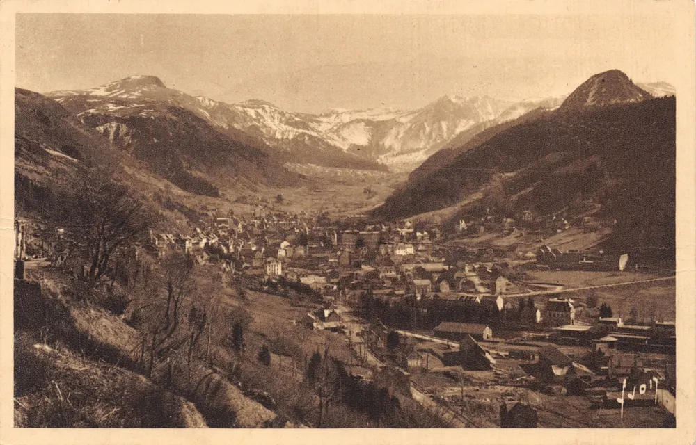 Mont-Dore (P.-de-D.) — Allgemeiner Blick — Les Éditions d'Art YVON - Vorderseite