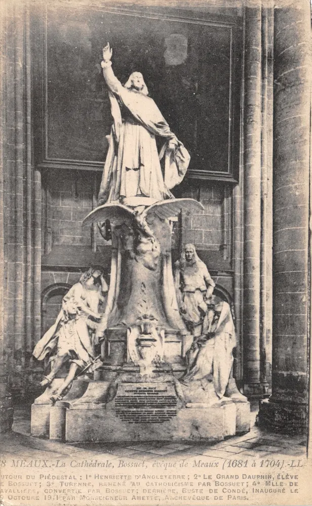 Meaux - Die Kathedrale, Statue von Bossuet, Bischof von Meaux (1681 bis 1704) - LL - Vorderseite