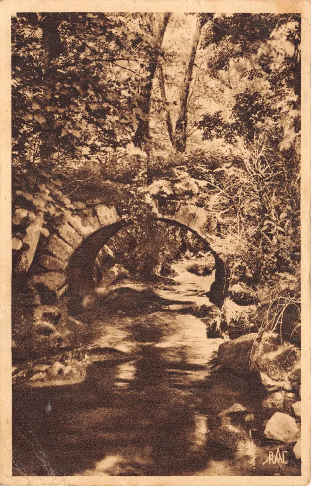Steinbrücke — Brücke über die Noisette — Edition La Fouchière - Vorderseite