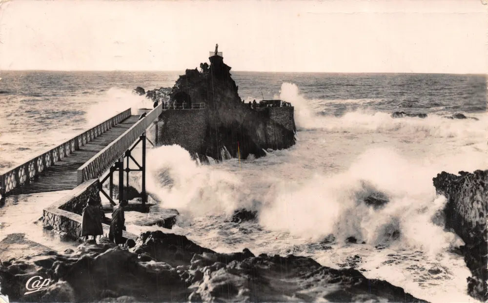Biarritz - Felsen der Jungfrau — Verlag Réal Photo, Nr. 212 - Vorderseite