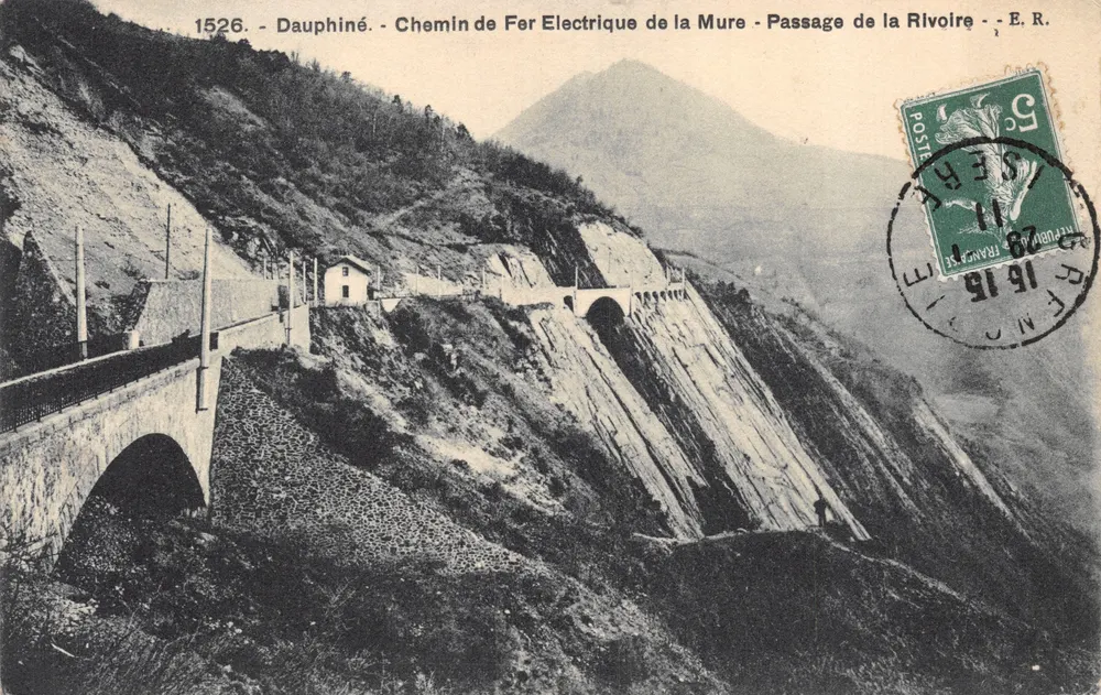 Passage de la Rivolère — Ferrovia Elétrica da Mure — E.R. — n.º 1526 - Frente