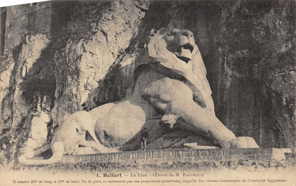 Belfort — O Leão — Obra de M. Bartholdi - Frente