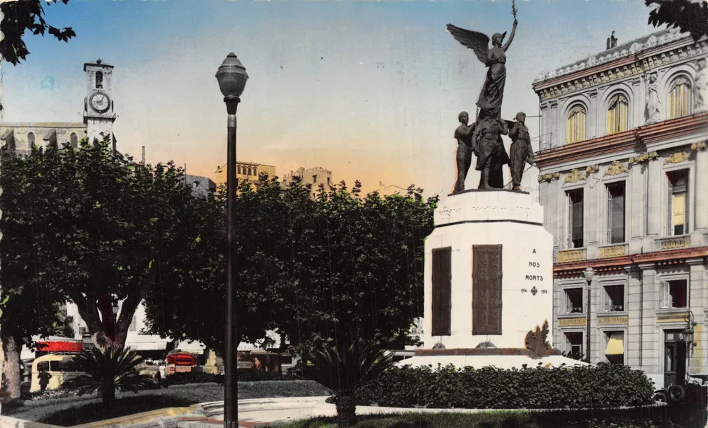 Cannes — Gedenkstein für die Toten 1914-1918 — Verlag A.D.Y. — Reprod. NICH. (n°88) - Vorderseite