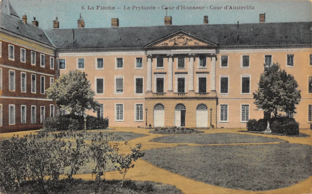 La Flèche — O Prytanée — Pátio de Honra — Pátio de Austerlitz — Coll. A. B - Frente