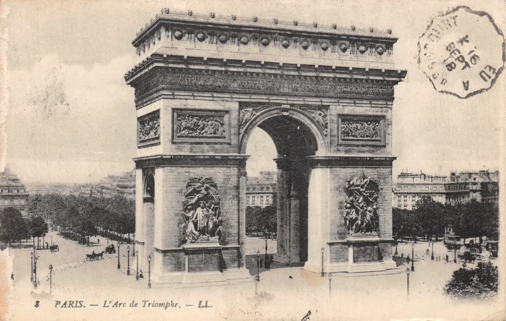 PARIS — O Arco do Triunfo — LL. — Editor LL. — N° 8 - Frente