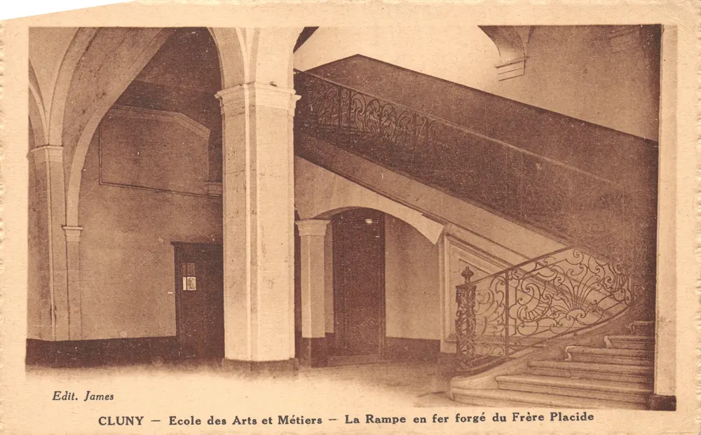 Cluny — Schule der Künste und Handwerks — Die geschmiedete Eisen-Treppe des Bruders Placide - Vorderseite
