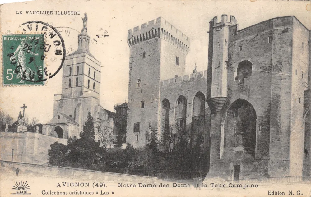 Avignon (49) — Notre-Dame des Doms und die Turm Campane — Edition N.G - Vorderseite